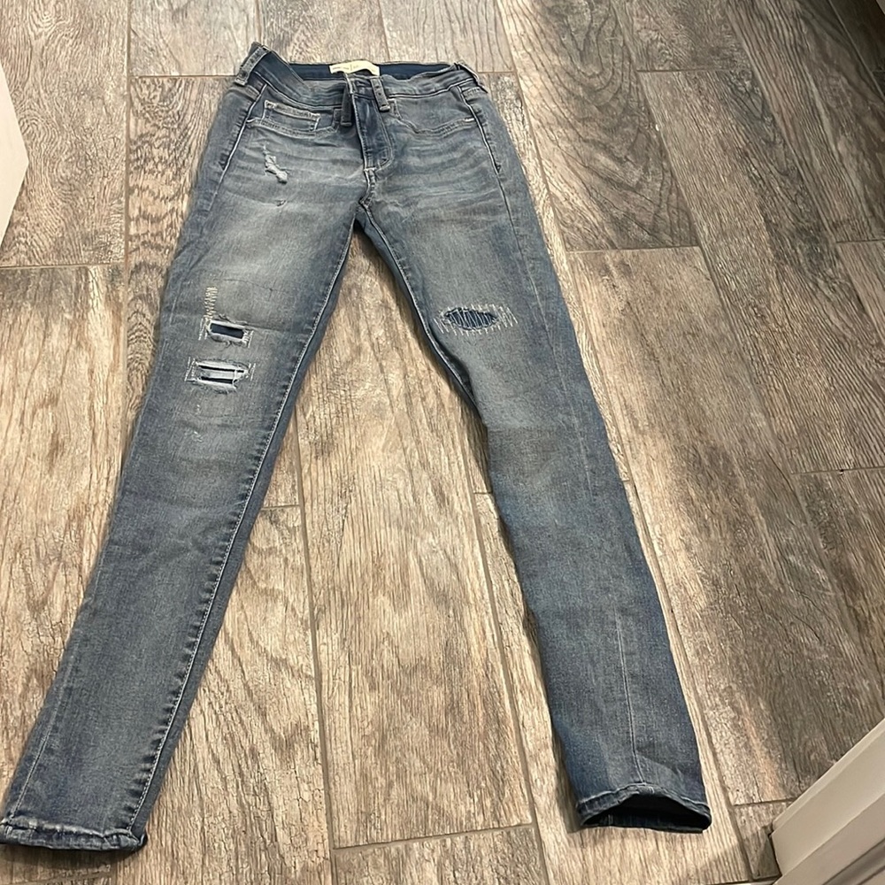 NWOT Gap jeans 24R